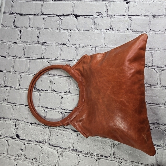 Cydwoq Ny tangerine glazed leather circle ring handle handbag purse - Picture 4 of 7